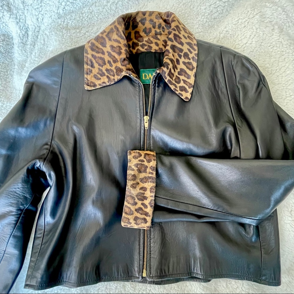 Vintage Danier leather jacket - Picture 4 of 9